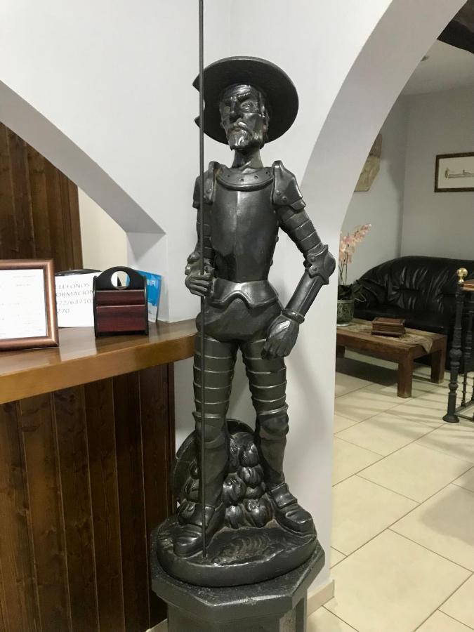 Hotel Cervantes 사프라 외부 사진