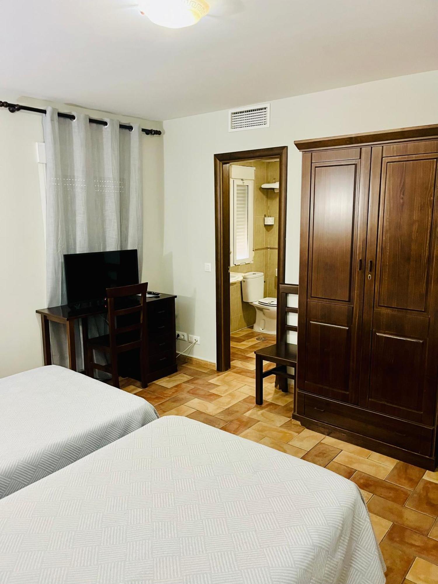 Hotel Cervantes 사프라 외부 사진
